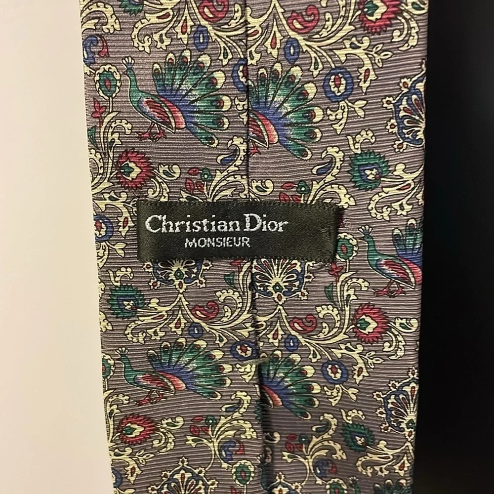 Christian Dior Monsieur Gray Peacock Floral Design Silk Made in Italy Necktie